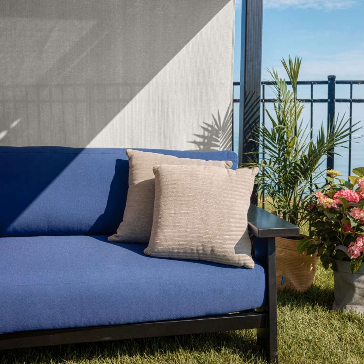 Signature Fabric with HeatShield| Wand Operated Outdoor Roller